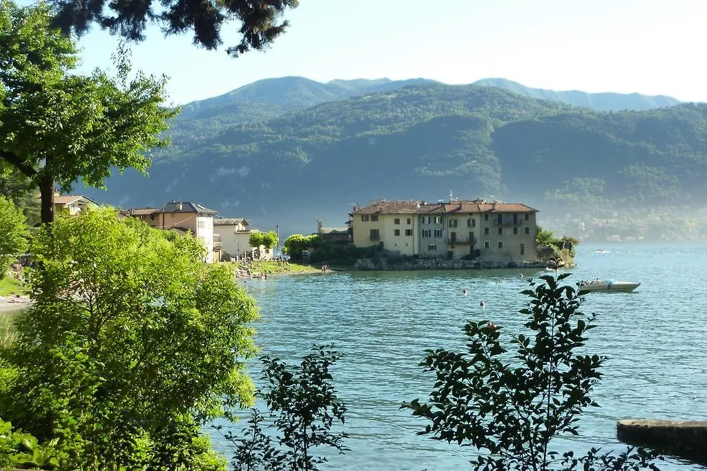 B&B Le Ortensie -Lago Di Como Lierna Bed & Breakfast