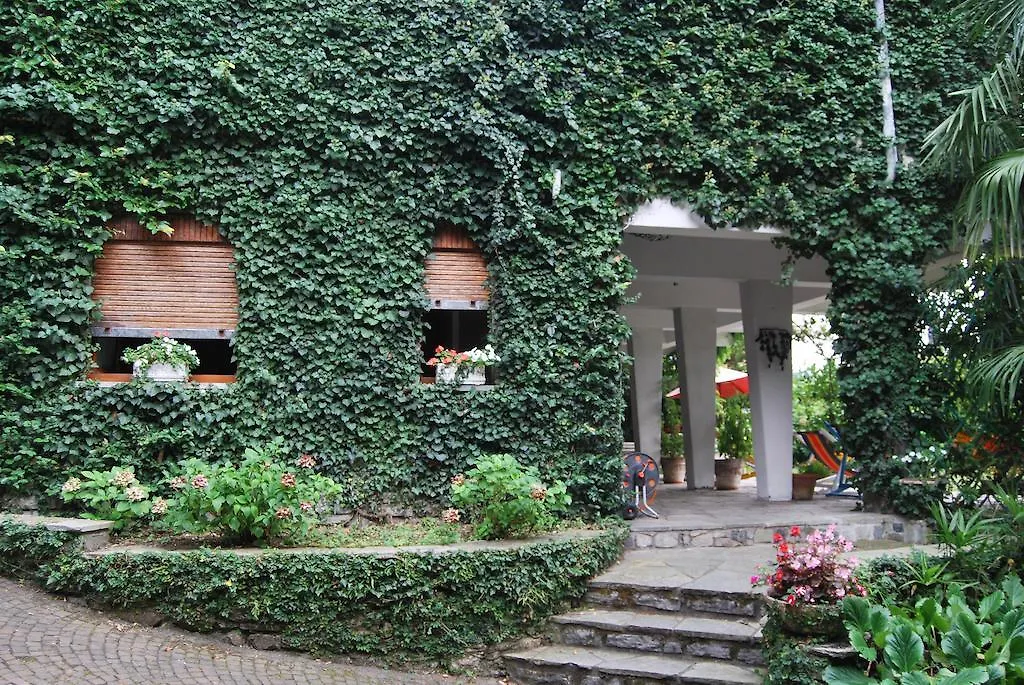 B&B Le Ortensie -Lago Di Como Lierna Bed & Breakfast